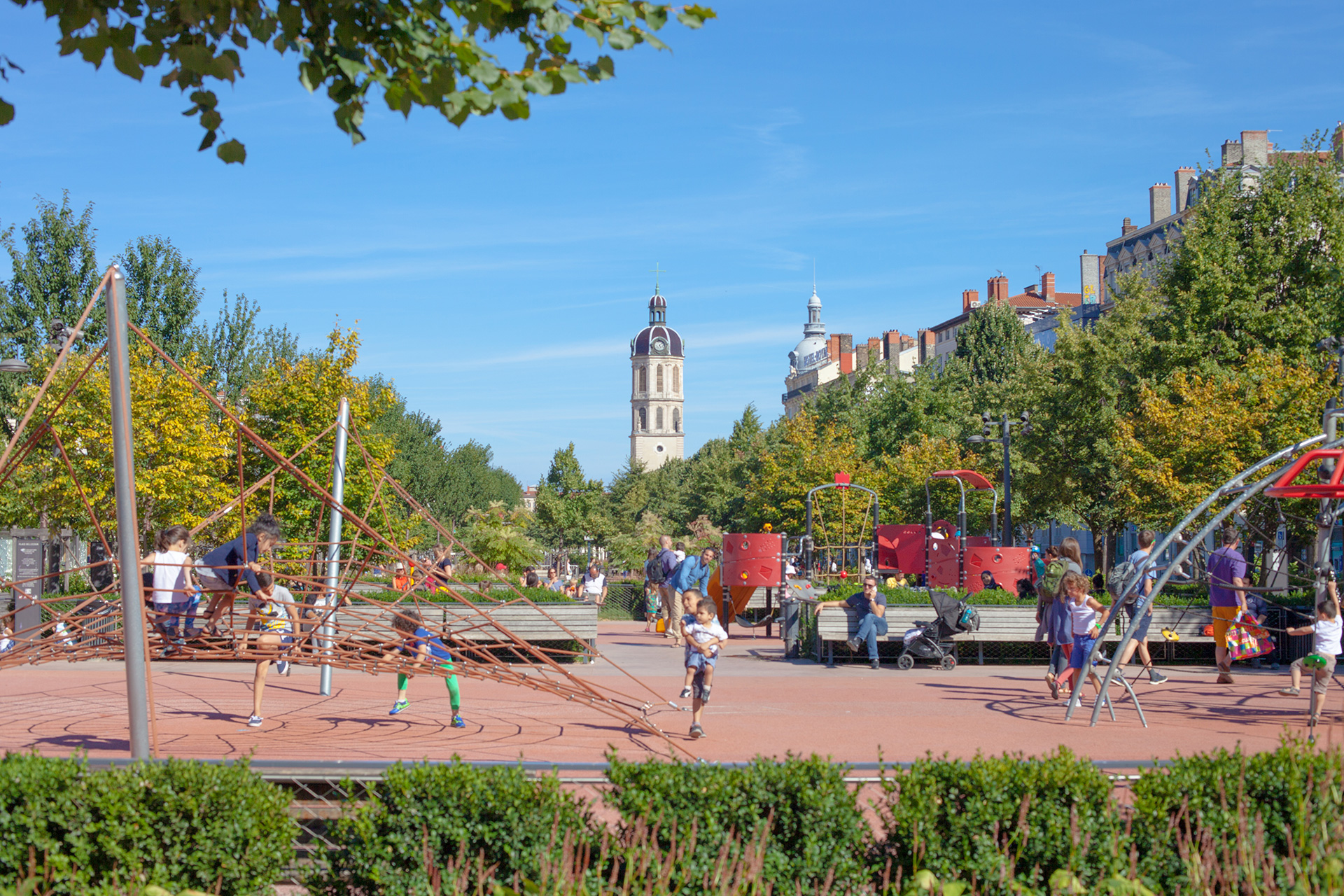 Ambiance place Bellecour &copy; Delphine Castel